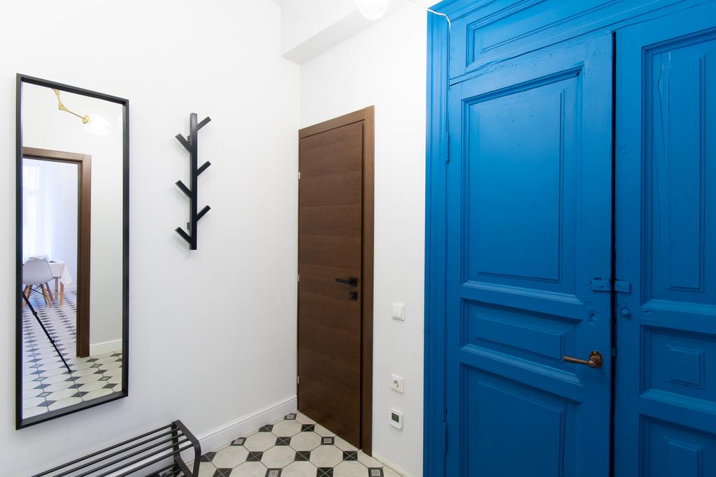 Квартира на сутки в Минске на улица Куйбышева прихожая