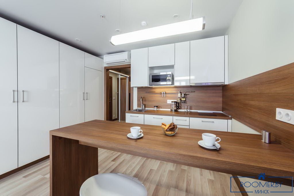 Квартира на сутки в Минске на проспекте Независимости, 58 кухня