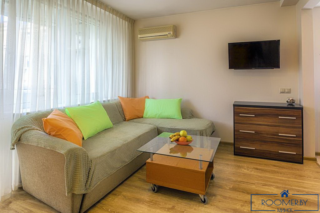 Квартира на сутки в Минске на проспекте Независимости, 46 гостиная