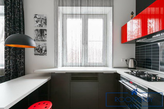 Квартира на сутки в Минске на проспекте Независимости, 48 кухня