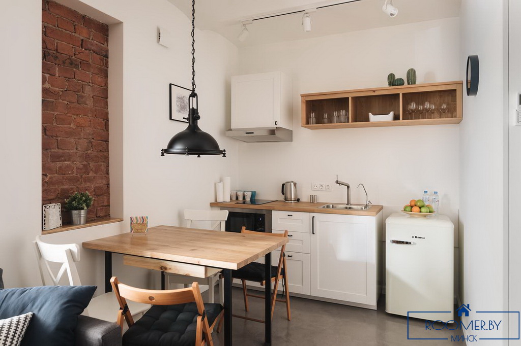 Квартира на сутки в Минске возле метро Площадь Якуба Коласа кухня