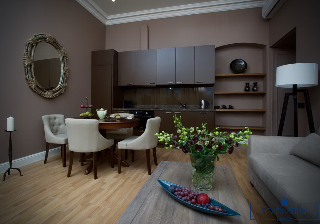 Квартира на сутки в Минске возле метро Площадь Якуба Коласа гостиная