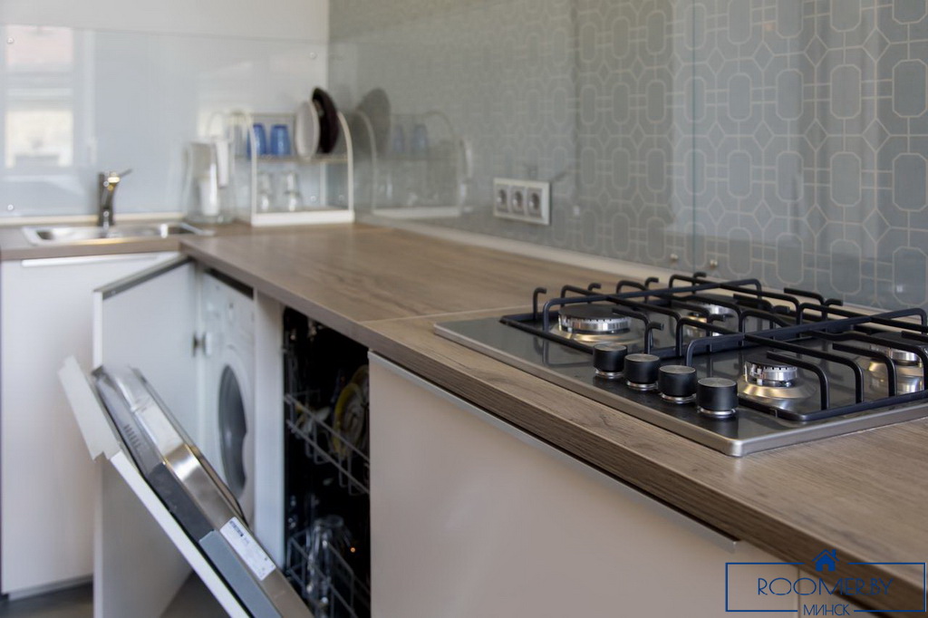 Квартира на сутки в Минске возле метро Площадь Якуба Коласа кухня