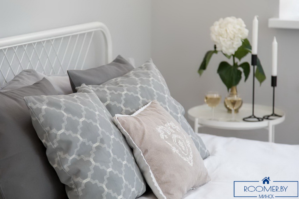 Квартира на сутки в Минске возле метро Площадь Якуба Коласа спальня