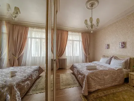 Четырехкомнатная квартира for daily rent in Minsk, Independence Avenue 23