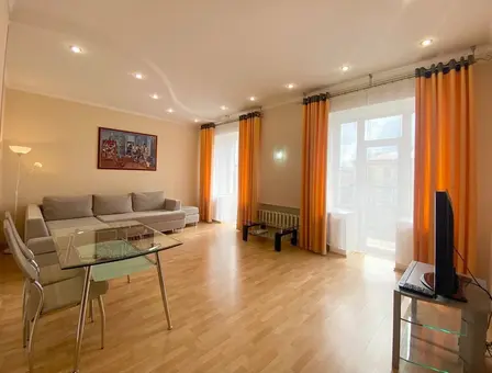 3 room appartment for daily rent in Minsk, Karla Marksa str. 25