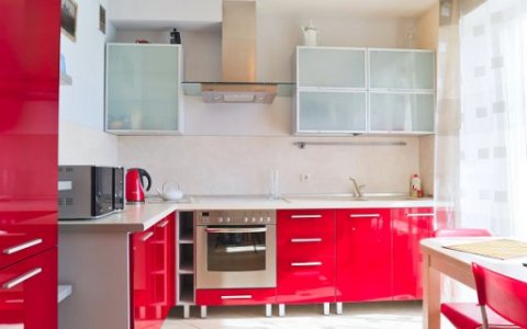 Двухуровневая четырехкомнатная квартира на сутки Сторожевская, 8 кухня