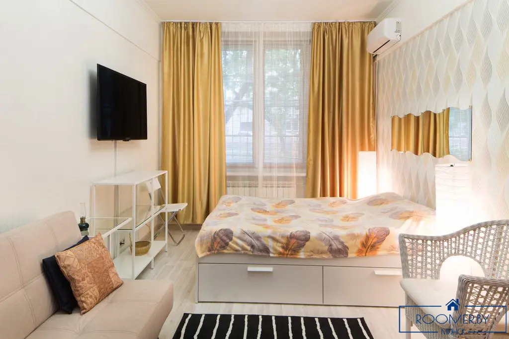 Однокомнатная квартира for daily rent in Minsk, Pobediteley av. 57