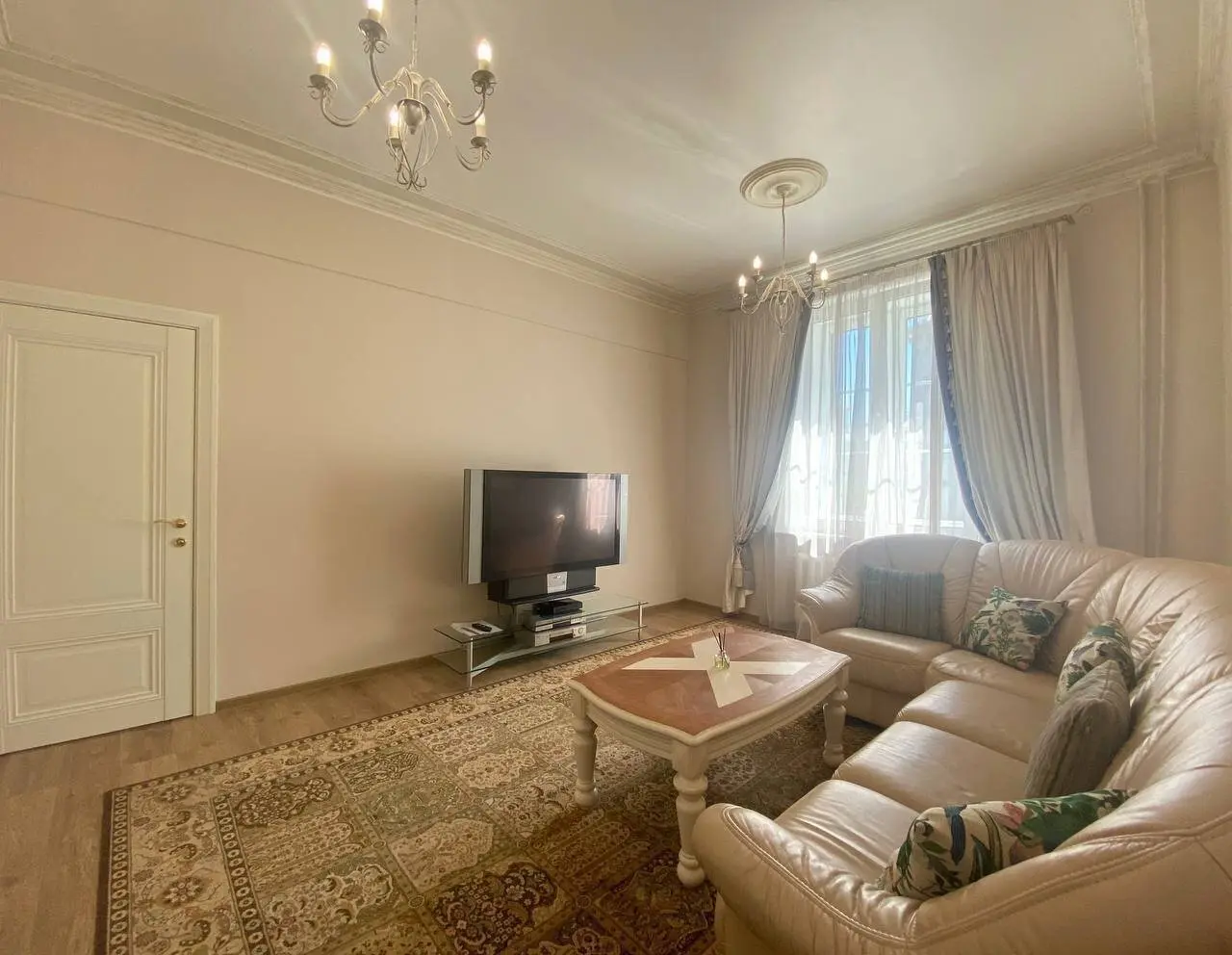 Apartment for daily rent, Minsk, Independence Avenue 23 — interior photo