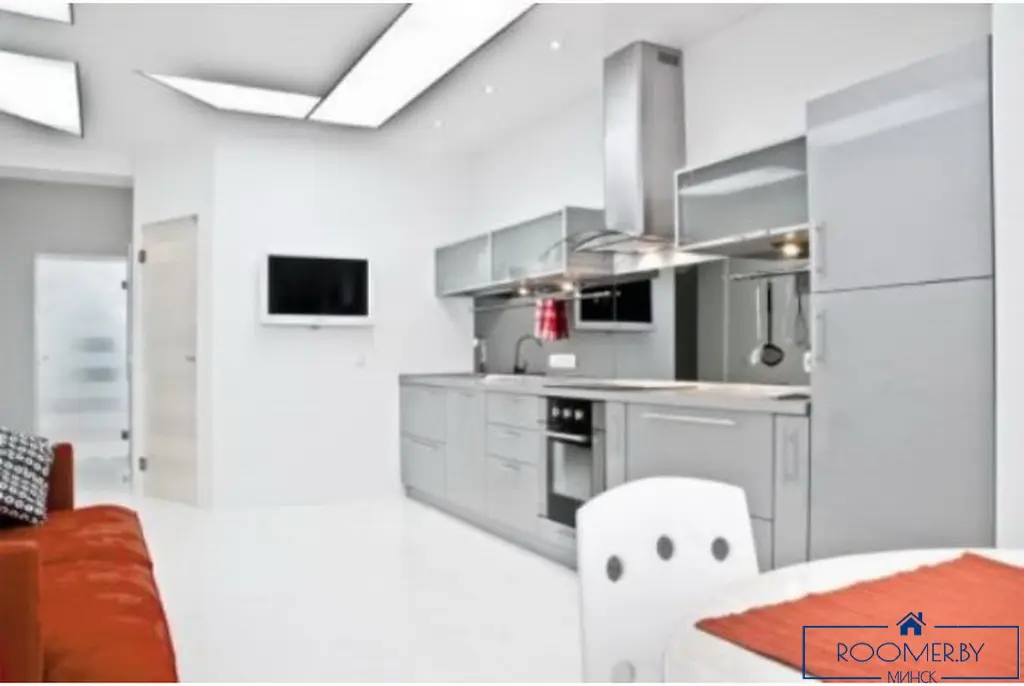 Квартира на сутки в Минске на улице Романовская Слобода, 16 кухня