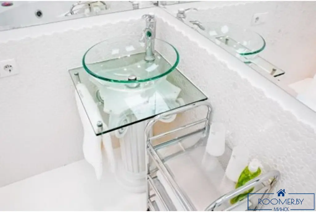 Квартира на сутки в Минске на улице Романовская Слобода, 16 ванная комната