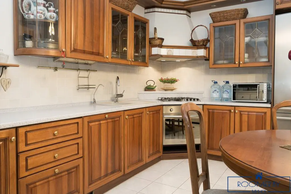 Квартира на сутки в Минске на улице Янки Купалы, 19 кухня