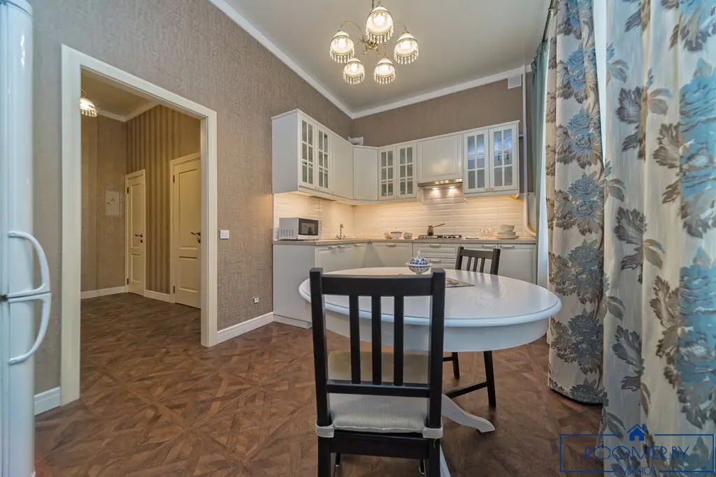 Квартира посуточно Минск, ул. Максима Богдановича 17 — фото интерьера