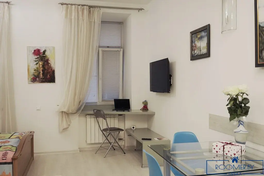 Квартира посуточно Минск, ул. Комсомольская 13 — фото интерьера