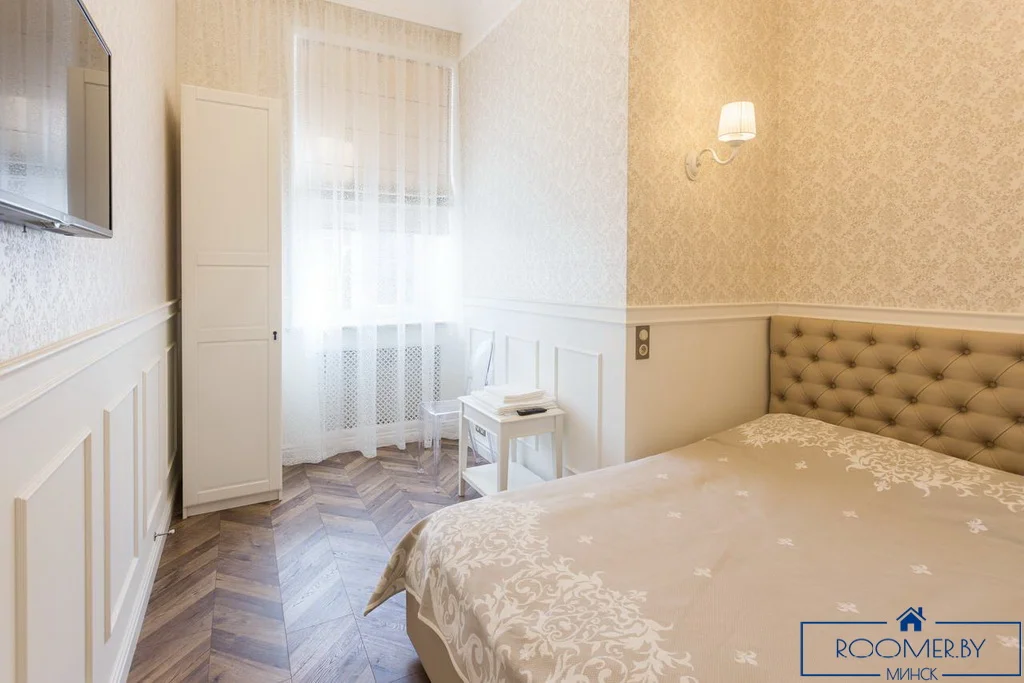 Квартира на сутки в Минске возле метро Купаловская спальня