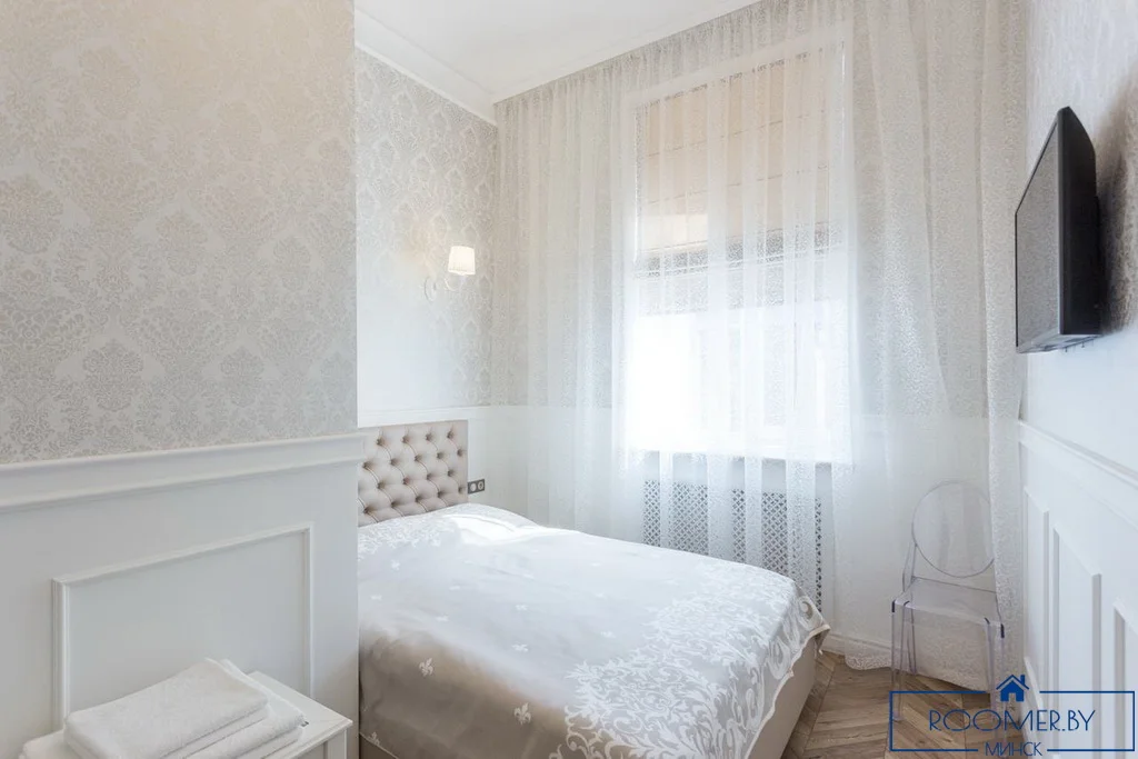 Квартира на сутки в Минске возле метро Купаловская спальня