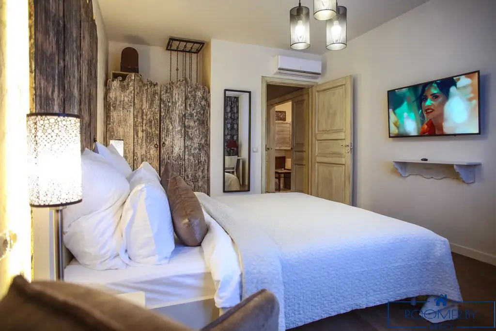 Квартира на сутки в Минске возле метро Немига спальня