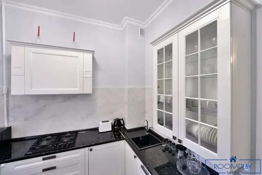 Квартира на сутки в Минске на улице Скрыганова, 4А кухня