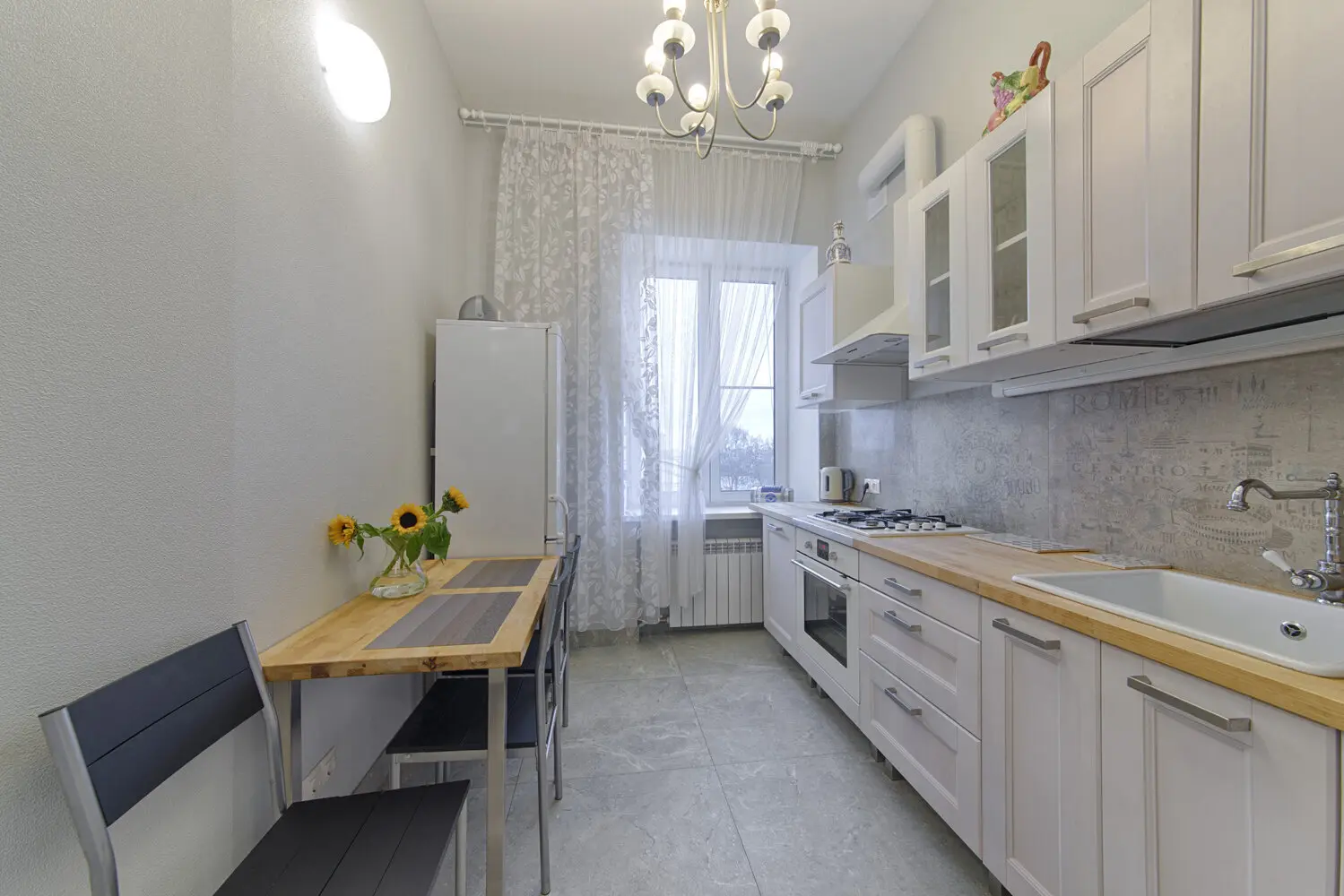 Квартира посуточно Минск, пр-т Независимости 13 — фото интерьера