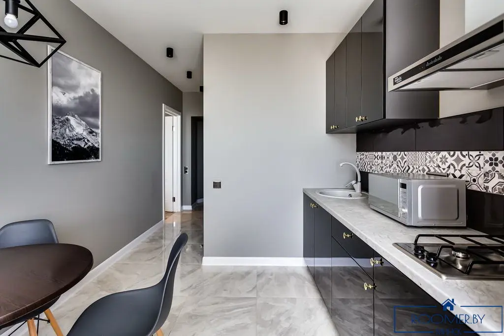 Двухкомнатная квартира на сутки Минске Захарова кухня