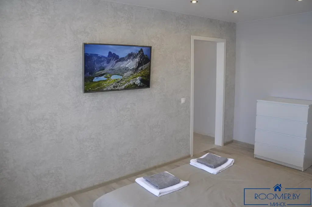 Вид квартиры на сутки, Минск, ул. Захарова 24 — фото 3