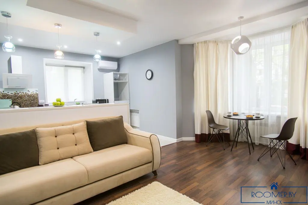 Двухкомнатная квартира на сутки в Минске на проспекте Независимости гостиная