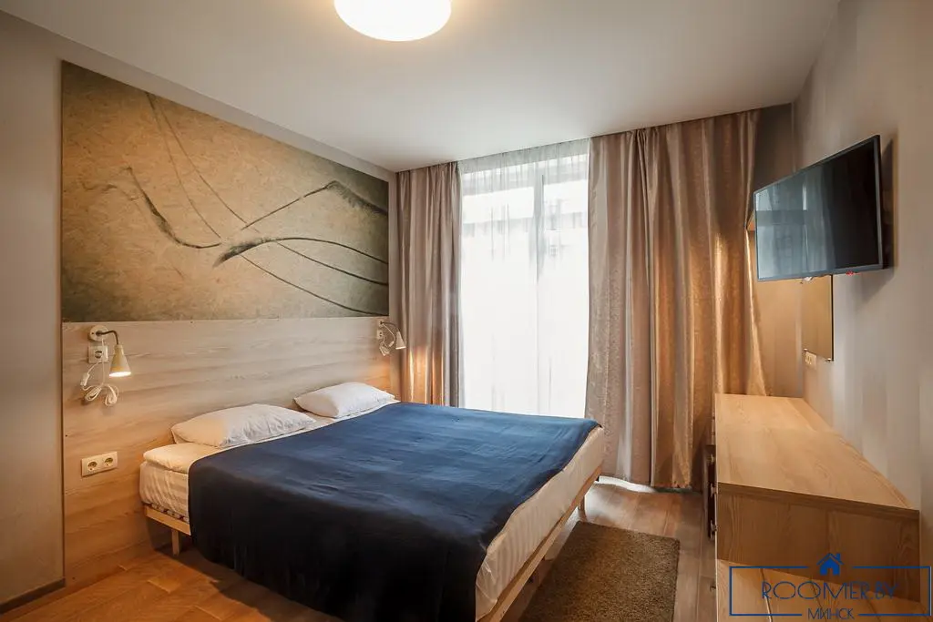 Однокомнатная квартира на сутки в Минск, ул. Академическая 17