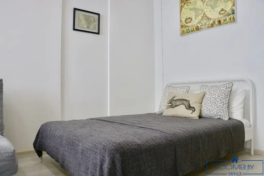 Однокомнатная квартира в Минске на проспекте Независимости спальня