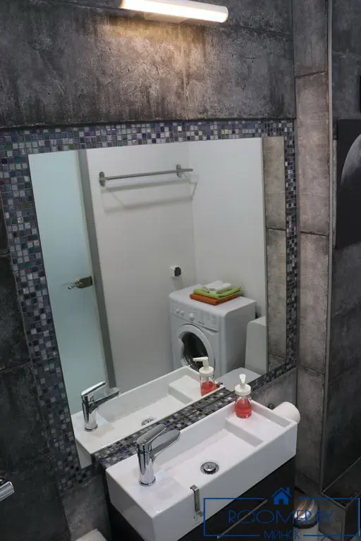 Однокомнатная квартира в Минске на проспекте Независимости ванна