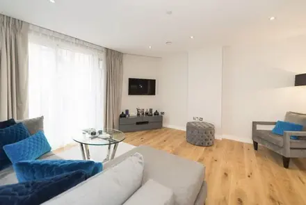 Трехкомнатная квартира на сутки на Киселева, 10 в Минске гостиная