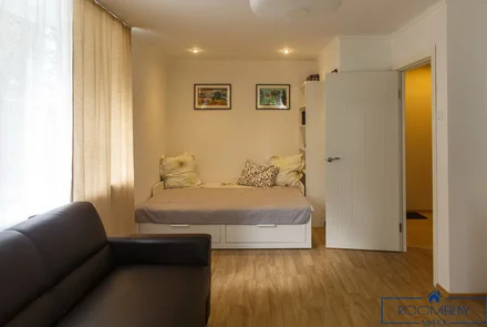 Однокомнатная квартира в Минске на сутки Грибоедова спальня