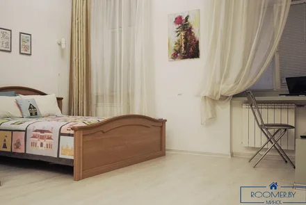 Квартира на сутки в Минске возле метро Немига спальня