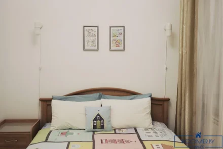 Квартира на сутки в Минске возле метро Немига спальня