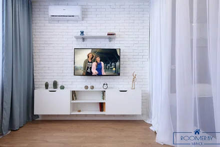 Квартира на сутки в минске по ул. Сторожевская, 8 гостиная