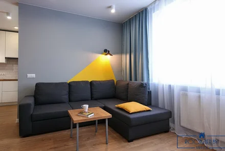 Квартира на сутки в минске по ул. Сторожевская, 8 диван