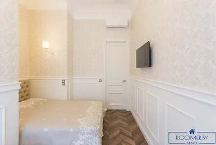 Квартира на сутки в Минске возле метро Купаловская спальня