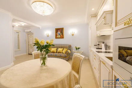 Квартира на сутки в Минске возле метро Немига кухня