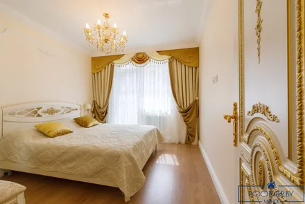 Квартира на сутки в Минске возле метро Немига спальня