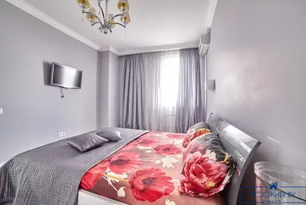 Трехкомнатная квартира на сутки Минск Полоцкой спальня