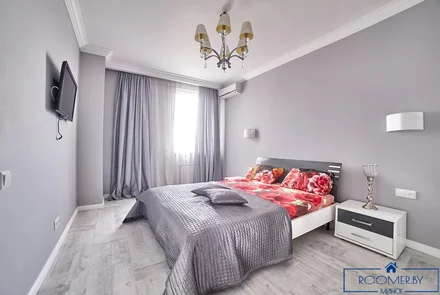 Трехкомнатная квартира на сутки Минск Полоцкой спальня