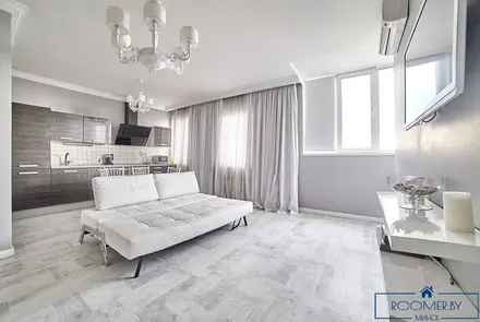 Трехкомнатная квартира на сутки Минск Полоцкой гостиная