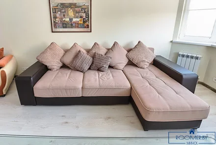 Однокомнатная квартира на сутки в Минске Володарского спальня