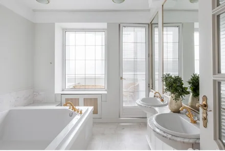 Четырехкомнатная квартира на сутки Минск Мясникова, 34 спальня