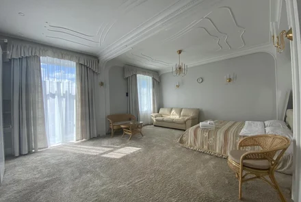 Четырехкомнатная квартира на сутки Минск Мясникова, 34 спальня