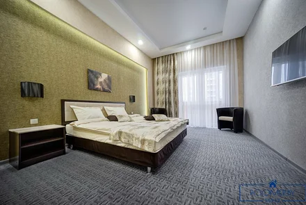 Двухкомнатная квартира посуточно Минск Короля спальня