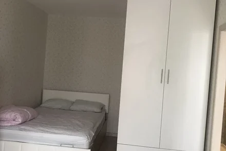 Однокомнатная квартира на сутки Дзержинского спальня