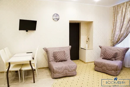 Квартира на сутки в Минске рядом с метро Институт Культуры гостиная