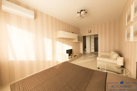 Однокомнатная квартира в Минске на сутки Захарова спальня