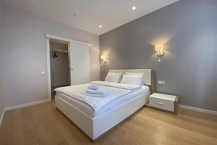 Трехкомнатная квартира на сутки Мстиславца спальня